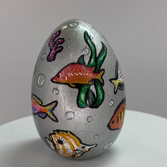 Hand-painted Tropical Fish Egg Decor Gift - Picture 4 of 5